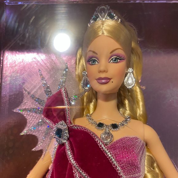 Vintage "2005" Bob Mackie Holiday Barbie - Picture 11 of 11
